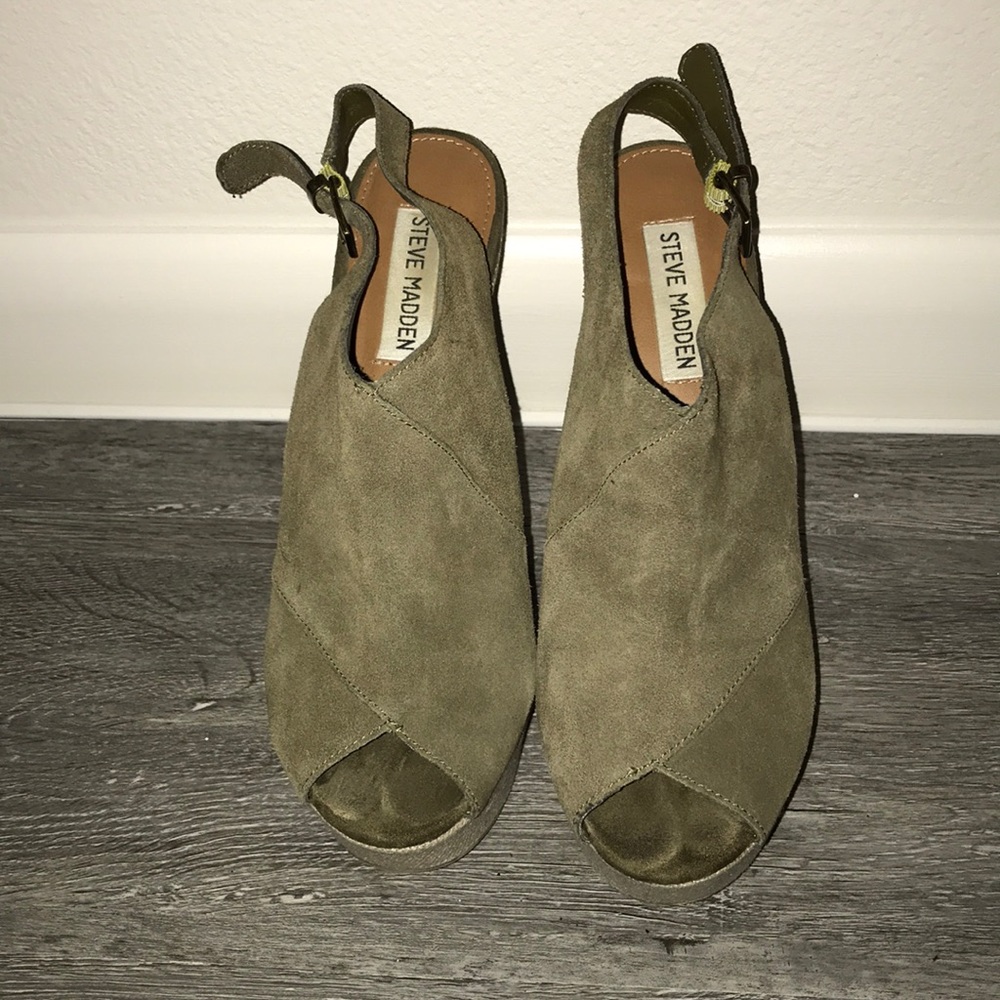 Green Steve Madden Wedges